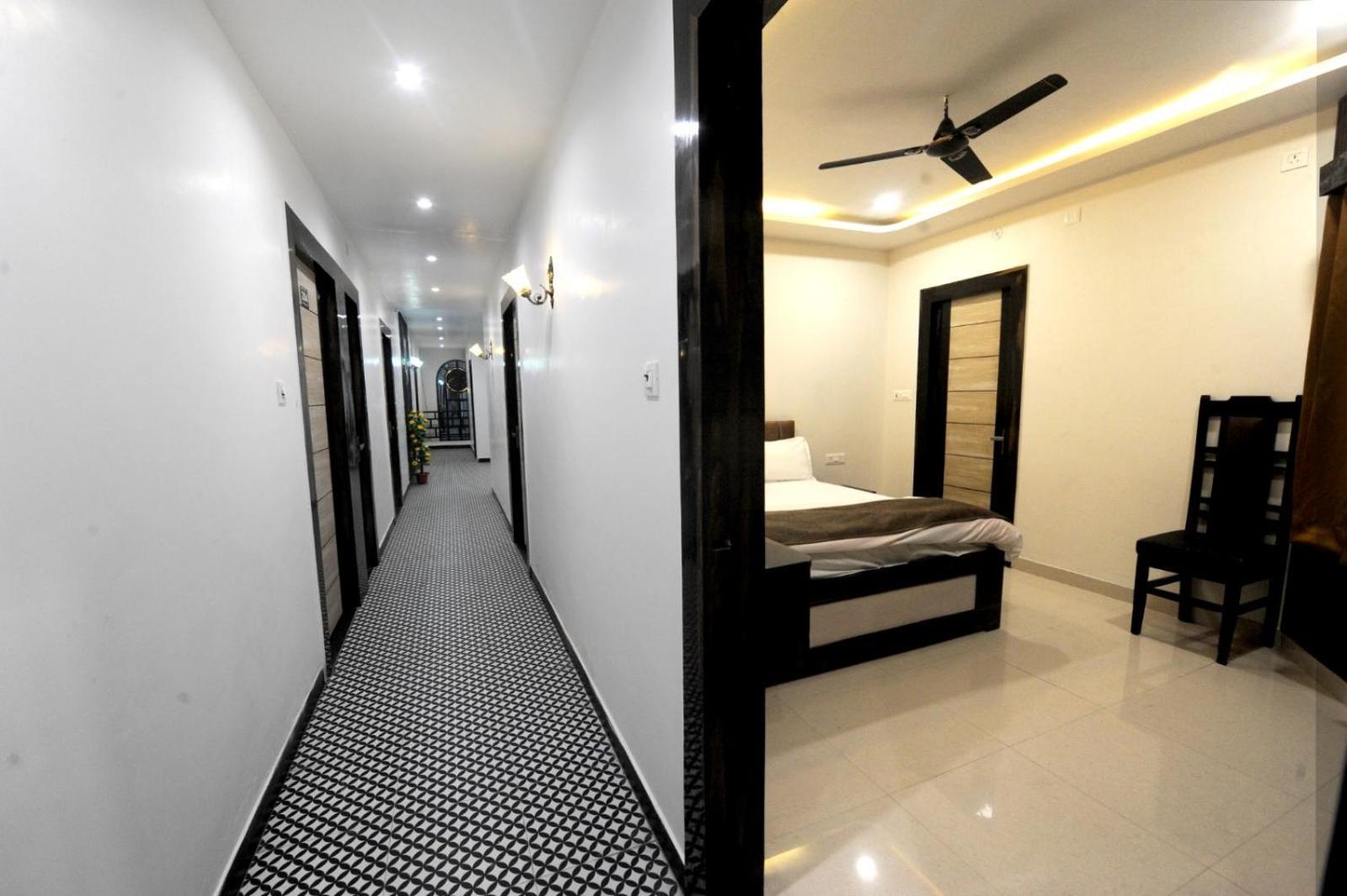 Golden Inn Prayagraj Luaran gambar